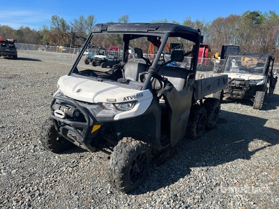 2022 Can-Am Defender 6x6 Utility Vehicle