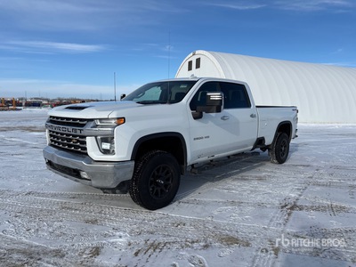 2021 Chevrolet Silverado 3500HD LTZ 4x4 Crew Cab Pickup