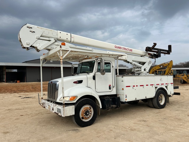 2007 Terex 5TC-55 500 lb Articulated Boom on 2006 Peterbilt 335 4x2 Boom Truck