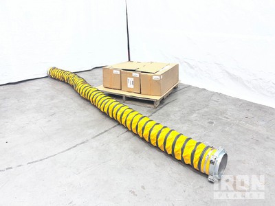 Quantity (4) 8 in. x 15 ft. Air Duct Hose Assemblies その他 - 店舗 & 倉庫 (Unused)