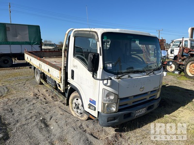 2009 Nissan Atlas 4x2 Camión Caja Abierta