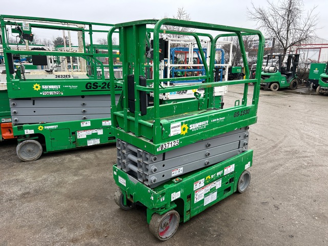 2017 Genie GS-1930 Electric Scissor Lift