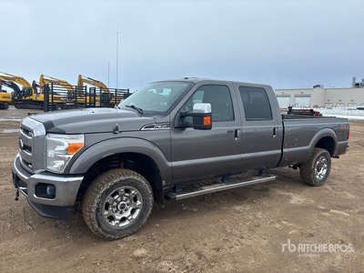 2014 Ford F-350 Lariat 4x4 Crew Cab Pickup