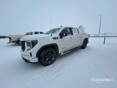 2022 GMC Sierra 1500 Elevation 4x4 Crew Cab Pick Up