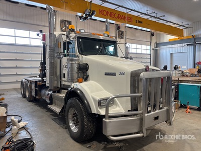 2014 Kenworth T800 6x4 Sleeper Windenwägen
