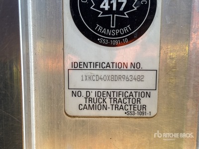 2013 Kenworth C500 6x4 Sleeper Winch Truck