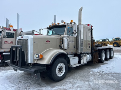 2014 Peterbilt 367 8x6 Sleeper Winch Truck