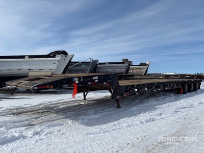 2015 Doepker 40 ton 53 ft Tri/A Folding Neck Trailer