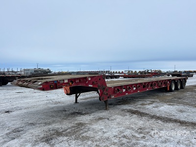 2007 Doepker 50 ft Tri/A Folding Neck Trailer