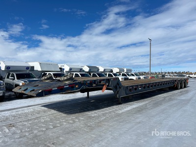 2007 Peerless 65 ton 58 ft 24-Wheel Folding Neck Trailer