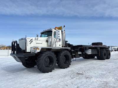 2007 Western Star 6900XD 8x8 Twin-Steer Bed truck