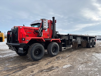 2014 Kenworth C500 8x4 Twin-Steer Bed Truck