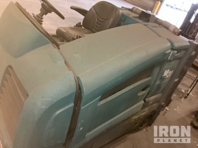 2009 Tennant M20 Ride-On Floor Scrubber