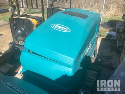 2017 Tennant 5700 Walk-Behind Electric Floor Scrubber