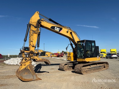 2016 Cat 325F LCR حفارة بجنزير