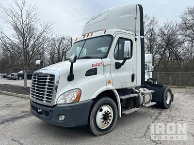 2015 Freightliner Cascadia 4x2 Cabina per trattore stradale 2 assi