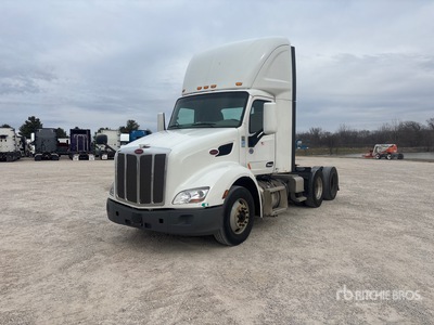 2022 Peterbilt 579 6x2 T/A Day Cab Truck Tractor