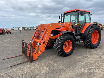 2013 Kubota M135X 4WD Tractor