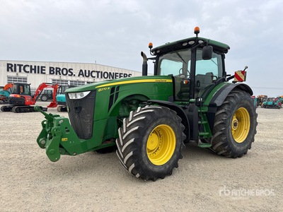 2014 John Deere 8270R Tracteur agricole 4 roues motrices
