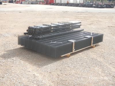 Qty of 75 Meter (2,03m x 2,50m) سياج الموقع (Unused)