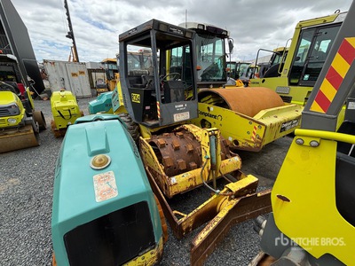 2007 Rammax RW 3005-SPT Padfoot Drum Compactor