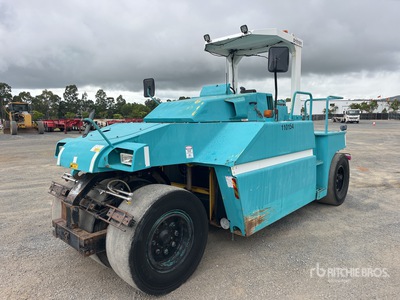 2008 Sakai TZ701 7 Wheel Walec pneumatyczny