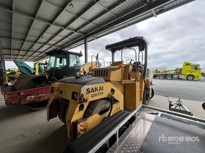 2008 Sakai GW750 7 Wheel Walec pneumatyczny