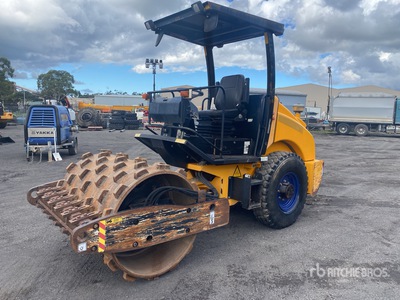 2008 JCB Vibromax VM46D Smooth Drum Compactor