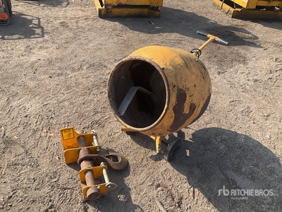 Cement Mixer and Lorklift Hook Divers - Industriel