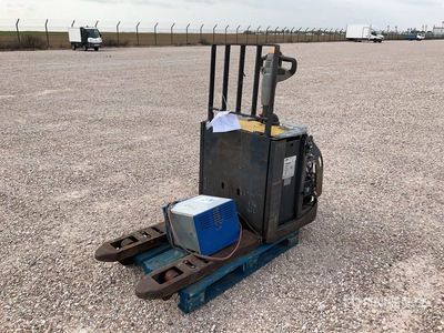 2012 Classic PLP1200F Pallet Jack