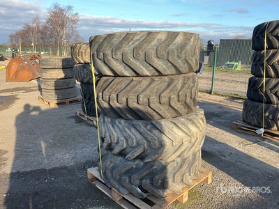 Quantity of (4) Alliance Neumáticos