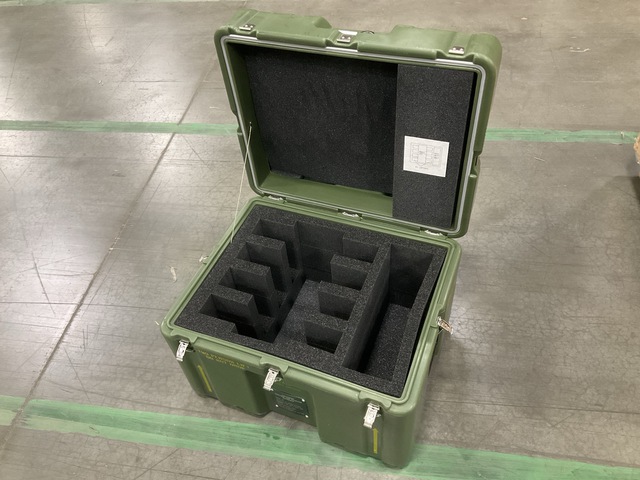 (40) Storage Cases