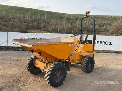 2018 Thwaites 3 ton 4x4 Swivel キャリアダンプ