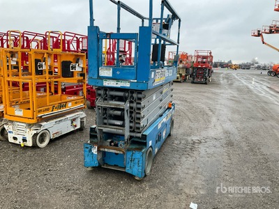 2015 Genie GS-3232 Scissor Lift