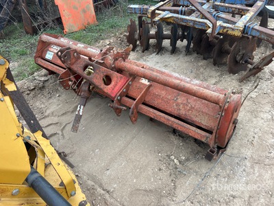 Rhino ST70 70 in 3-Point Tractor Tiller Accesorios de barrido