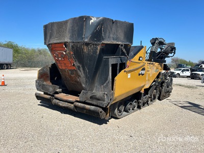 2021 Cat AP1055F Track Asphalt Paver