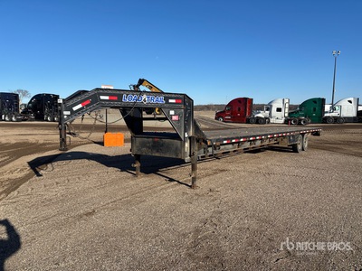 2019 Load Trail 40 ft T/A Gooseneck Flatbed Trailer