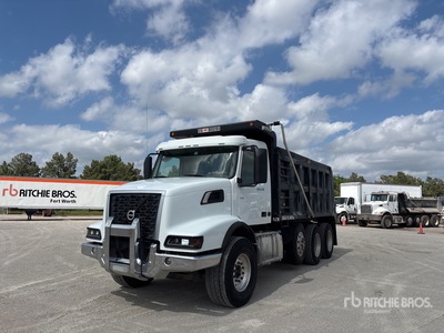 2022 Volvo VHD64B300 8x4 Camion à benne basculante Tri/E