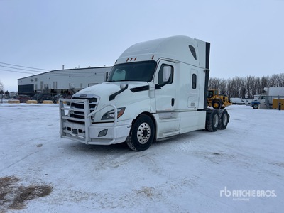 2019 Freightliner Cascadia 126 6x4 T/A Sleeper Truck Tractor