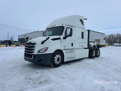 2019 Freightliner Cascadia 126 6x4 T/A Sleeper Truck Tractor