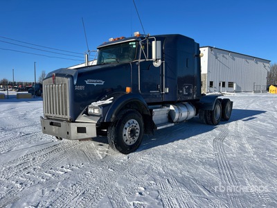 2007 Kenworth T800 6x4 T/A Sleeper Truck Tractor