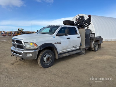 2018 Hiab 077 BS-3 CLX 3350 kg Knuckle Boom on 2018 Ram 5500 SLT 4x4 Crew Cab شاحنة رافعة