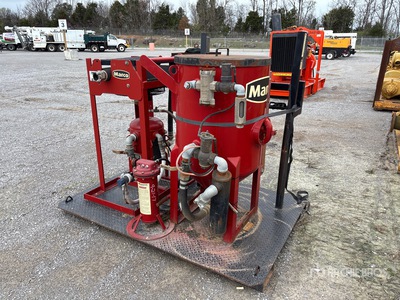 Marco Pneumatic Sandblasting pot 産業関連 - その他