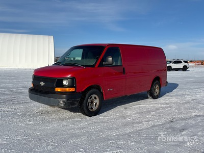 2004 Chevrolet Express Cargo Van
