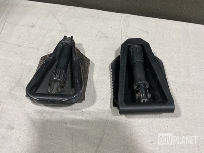 (34) Entrenching Tools