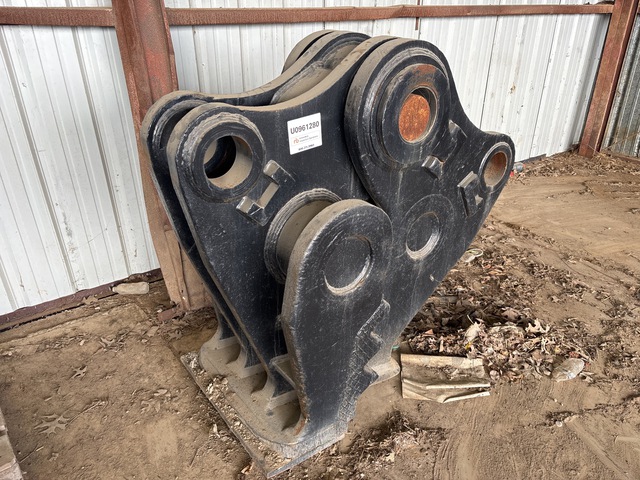 LaBounty UP90 30 in Demolition Shear