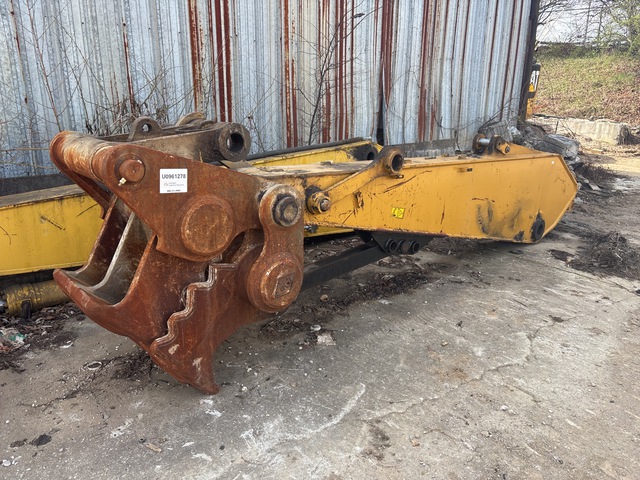 Pemberton MDG300 24 in Demolition Pulverizer - Fits Cat 336