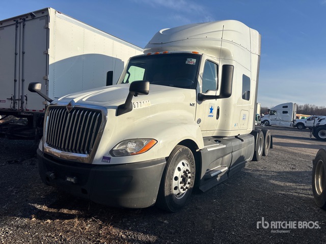 2019 International Lt 625 2019 International Lt625 6X4 T/A Sleeper Truck Tractor (Inoperable)