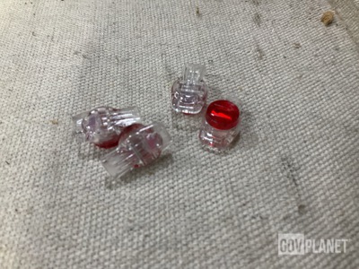 (415) Packages of 3M Scotchlok UR Splice Connectors