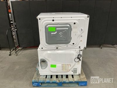 (1) Samsung Clothes Dryer & (1) Samsung Clothes Washer